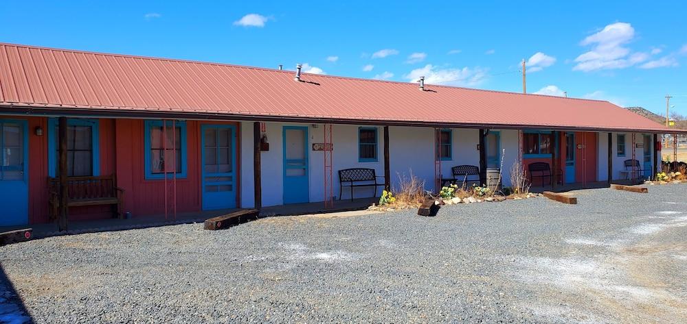 Hikers Cimarron Inn & RV Park LLC photo 48