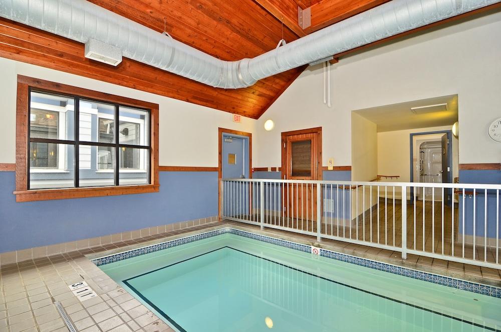 Quality Inn photo 30