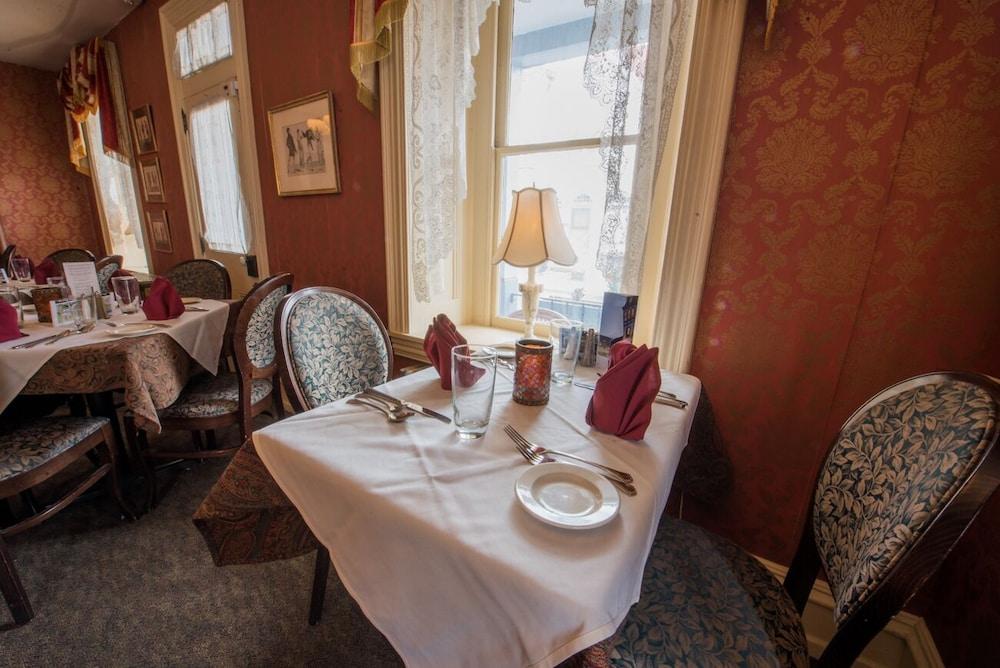 Washington House Hotel photo 29