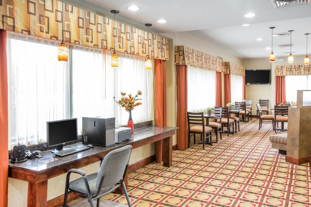 Sunsera Boutique Suites photo 26