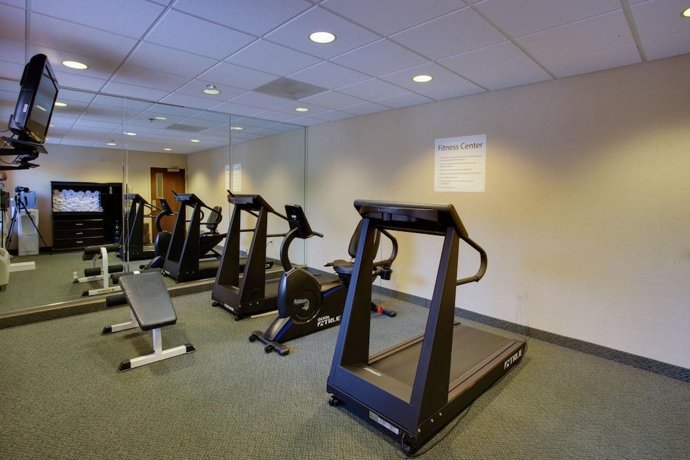 Holiday Inn Express & Suites Columbia-I-20 @ Clemson Rd by IHG photo 20
