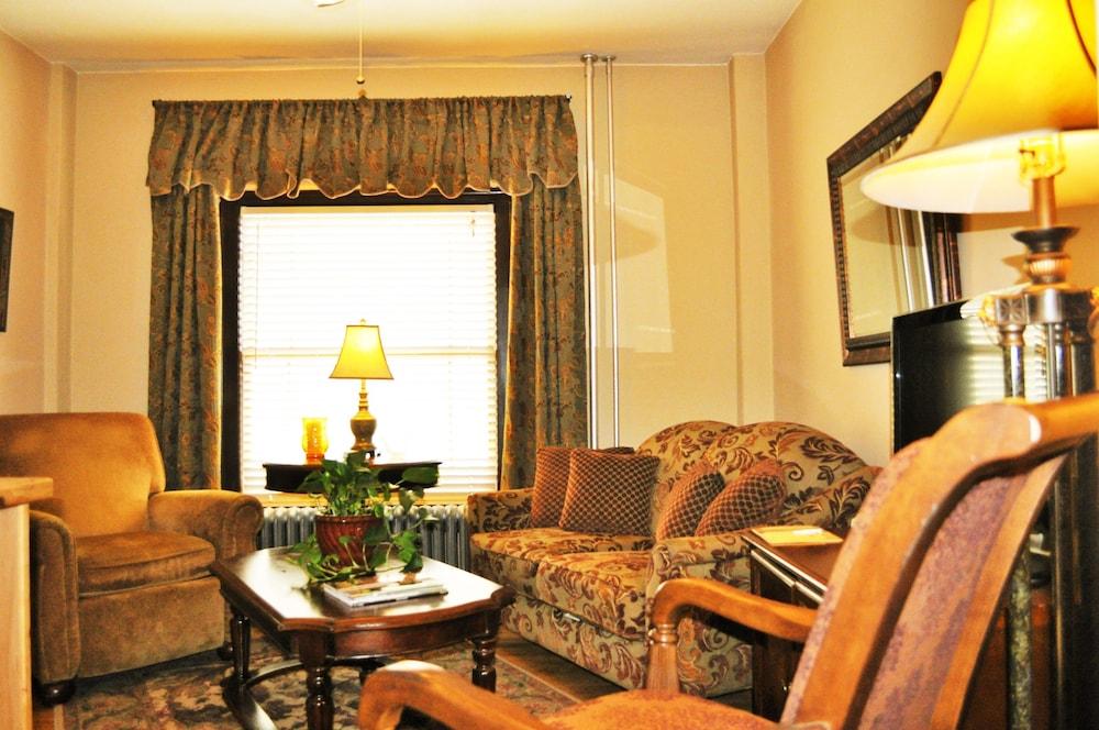 Murray Hotel photo 36