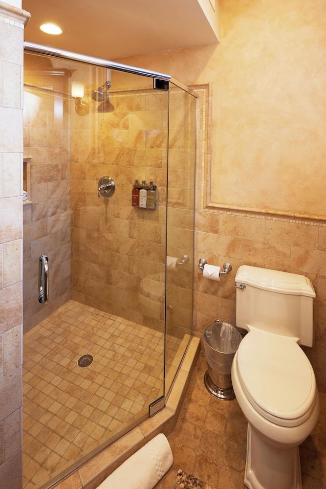 Mansion Hill Inn photo 12