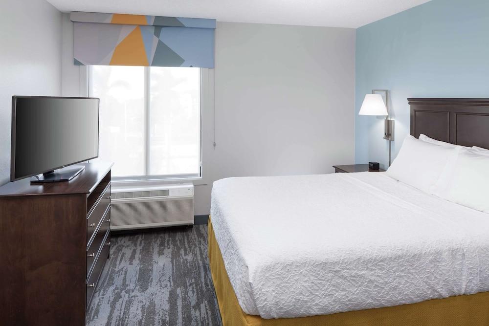 Hampton Inn & Suites by Hilton Miami-Doral/Dolphin Mall photo 19
