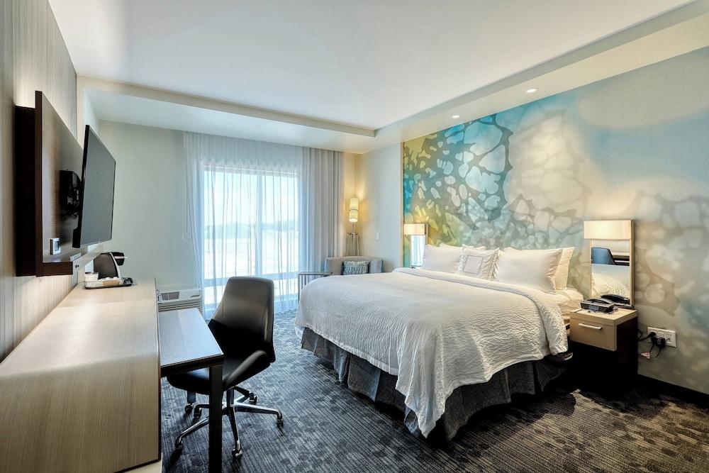 Courtyard by Marriott North Brunswick photo 14