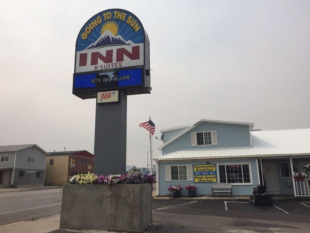 Going-To-The-Sun Inn & Suites — hotel in Browning