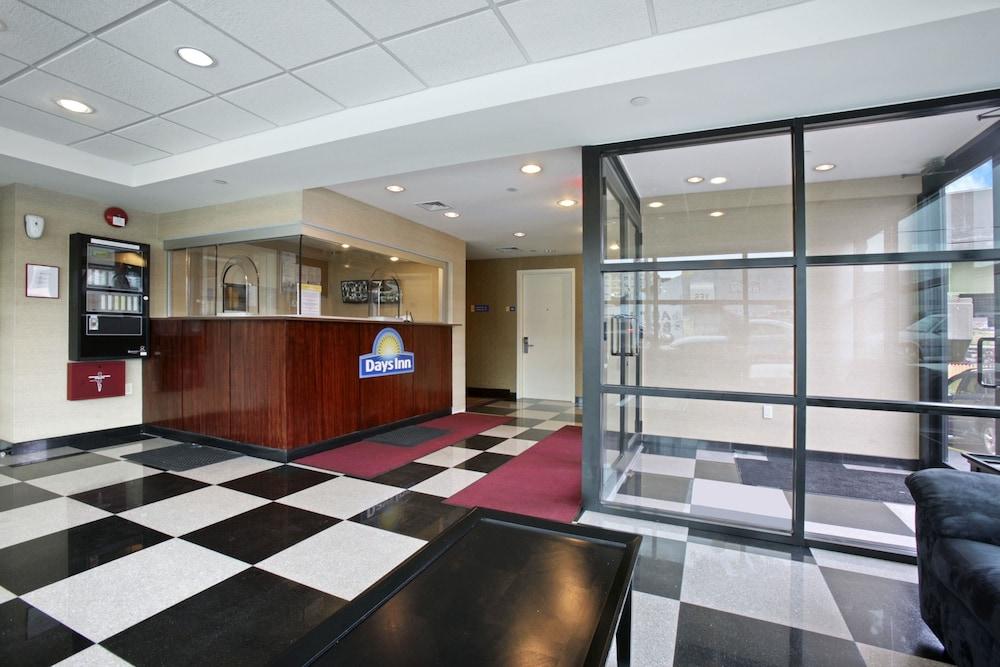 Days Inn by Wyndham Bronx Near Stadium photo 6