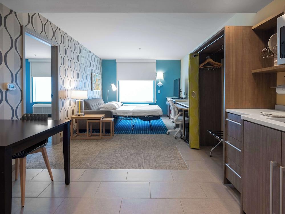 Home2 Suites by Hilton Joplin, MO photo 16