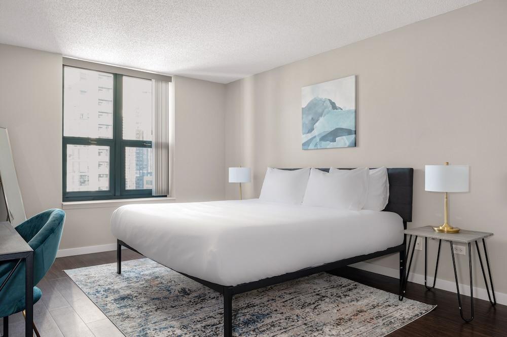 Kasa Magnificent Mile Chicago photo 6