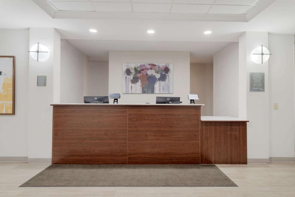 Comfort Inn & Suites Ruston-East photo 2