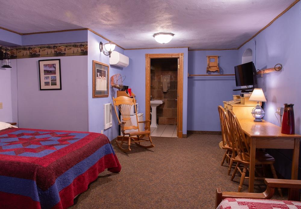 Stone Mill Hotel & Suites photo 77