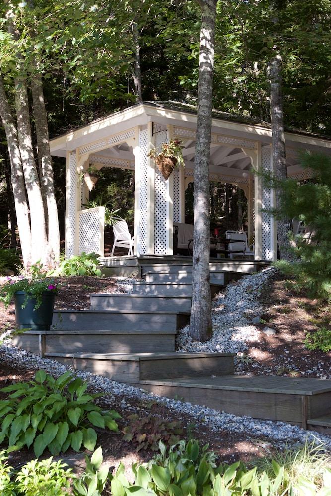 Mount Battie Inn photo 15