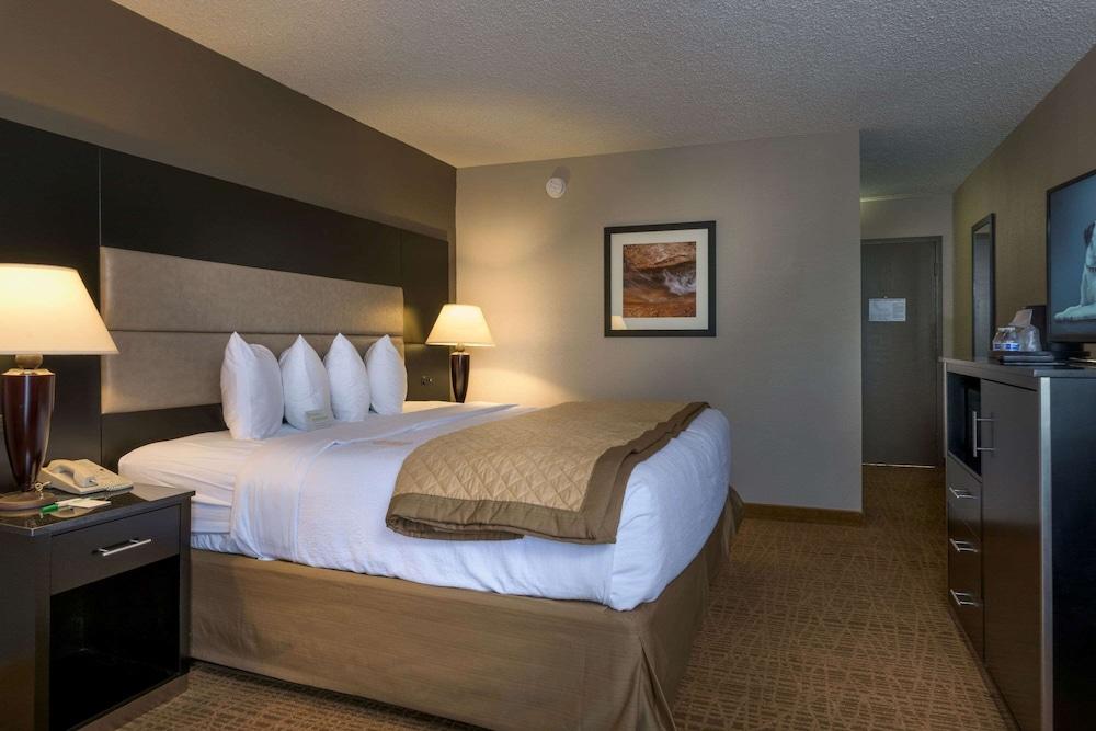 Ramada by Wyndham Boise photo 9