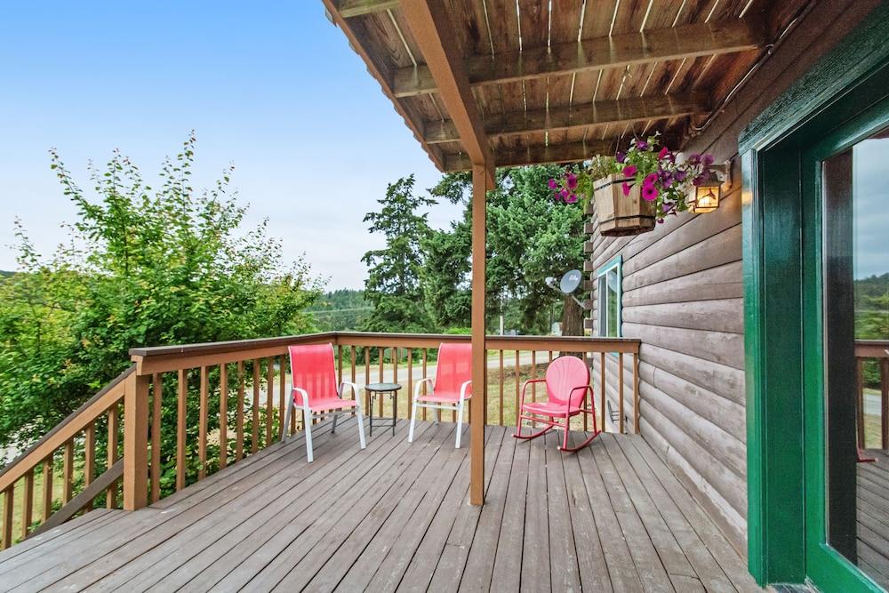 Deer Harbor Inn photo 63