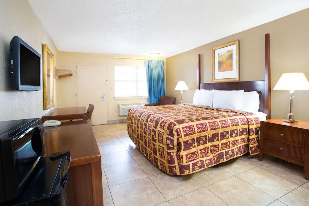 Knights Inn Orlando photo 3