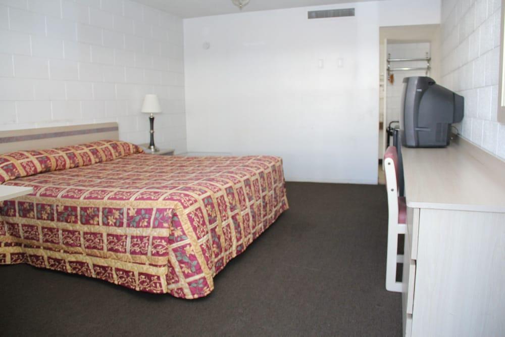 SuperLodge Motel photo 25