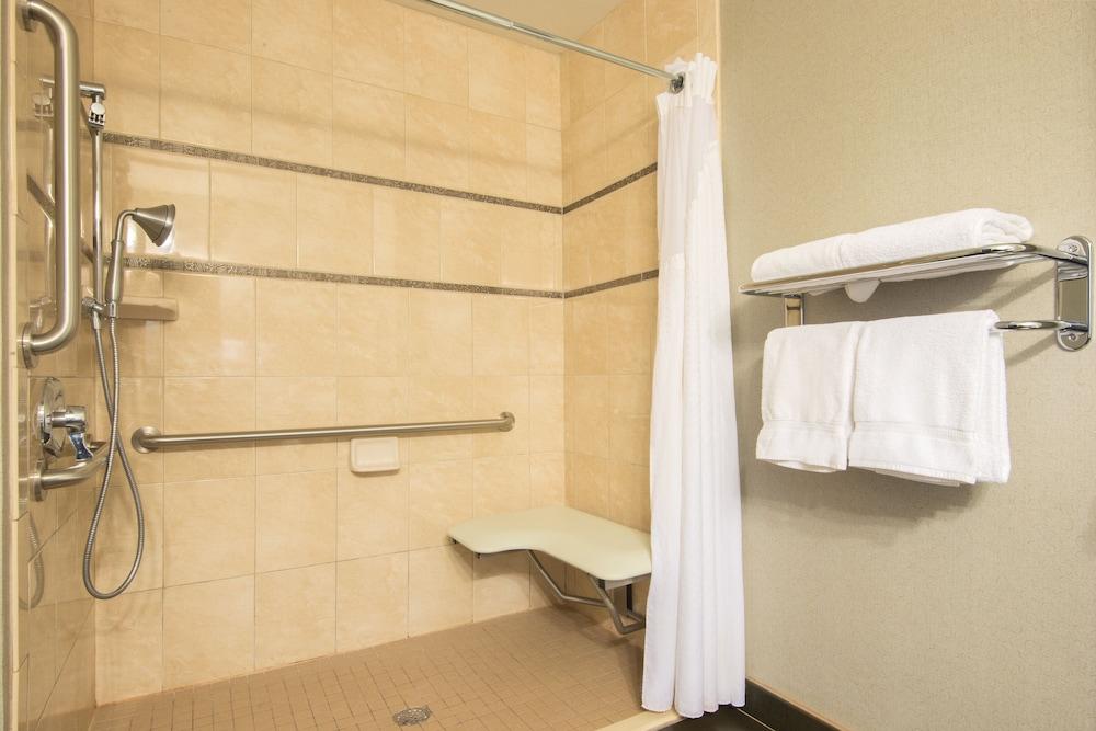 Holiday Inn Express Casper-Interstate 25 by IHG photo 13