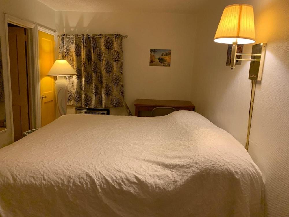 SunShine Motel photo 12