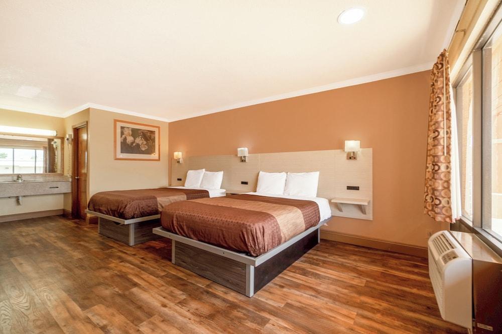 River Valley Motor Inn photo 41