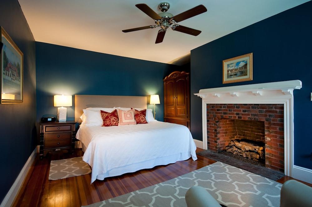 York Harbor Inn photo 11