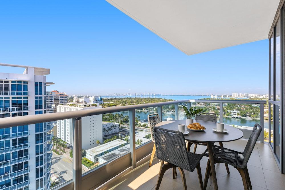Dharma Home Suites Miami at Monte Carlo photo 38