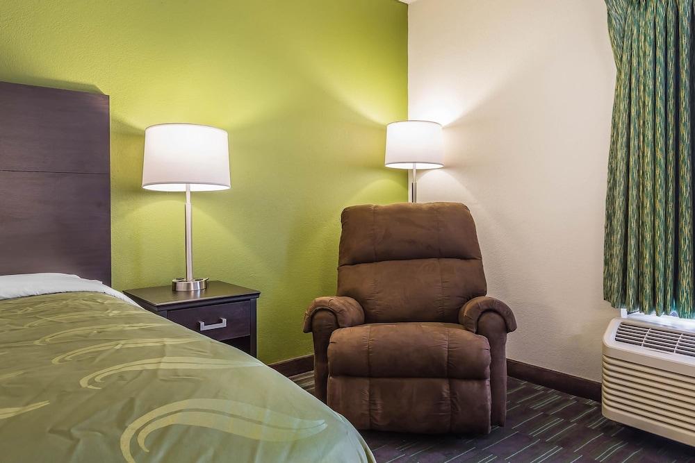 Quality Inn Culpeper photo 35