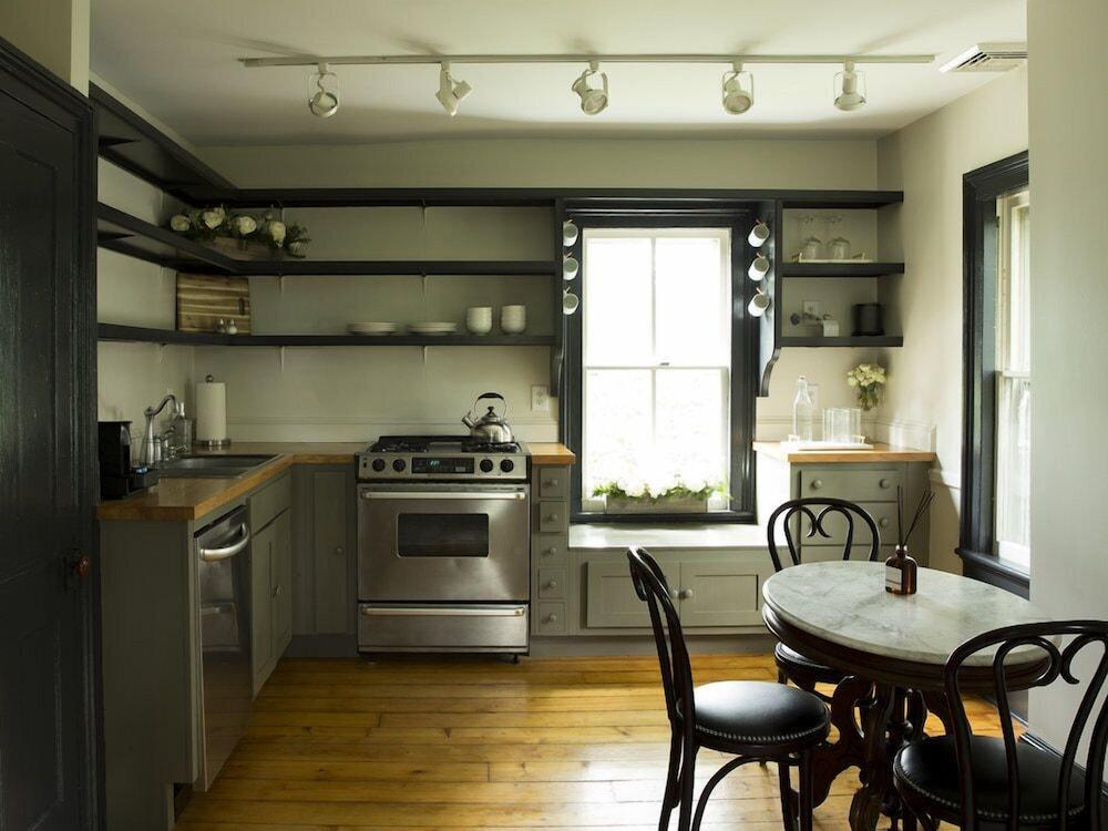 Hasbrouck House photo 22
