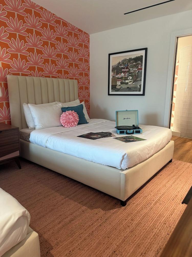 Interstate Inn photo 10