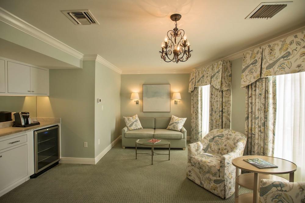 Bienville House photo 5
