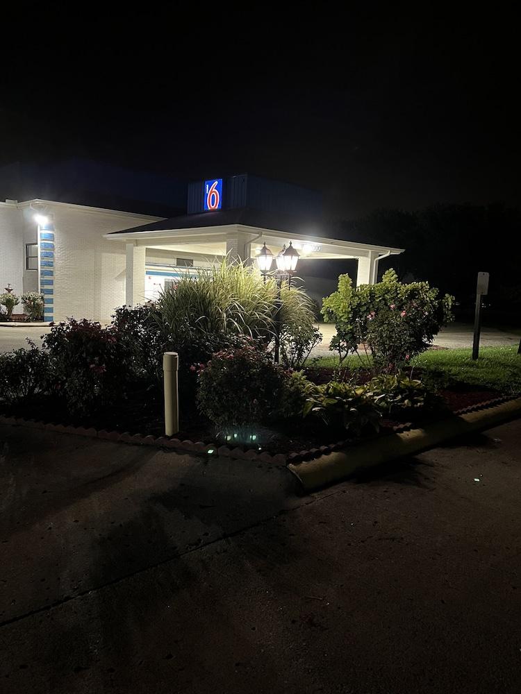 Motel 6 Franklin, OH photo 25