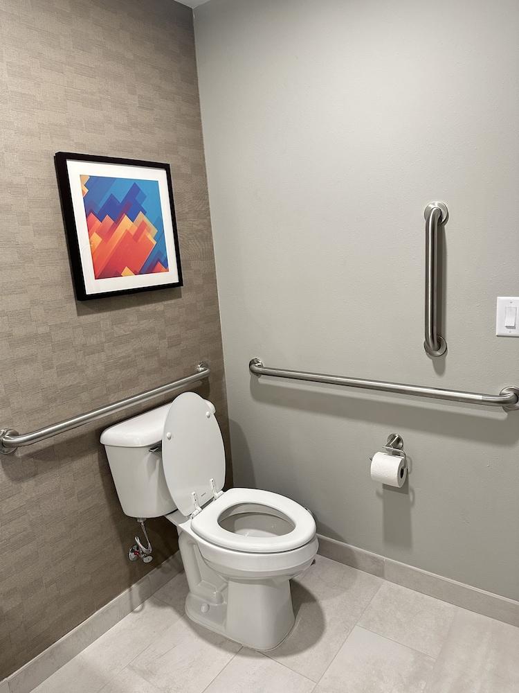 La Quinta Inn by Wyndham Columbia NE/Fort Jackson photo 87