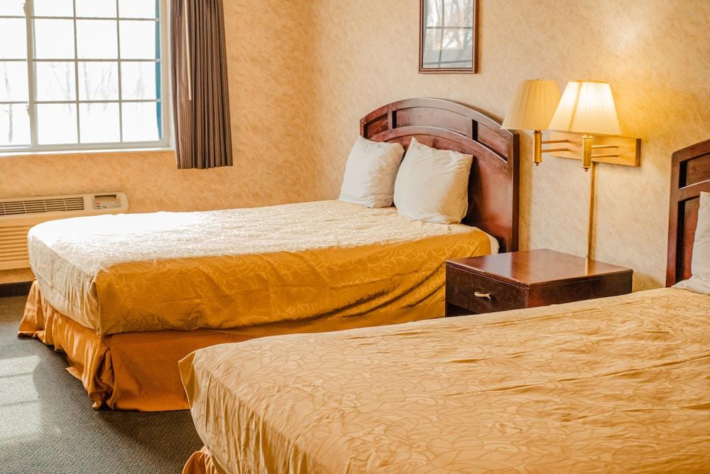 Colfax Inn photo 52