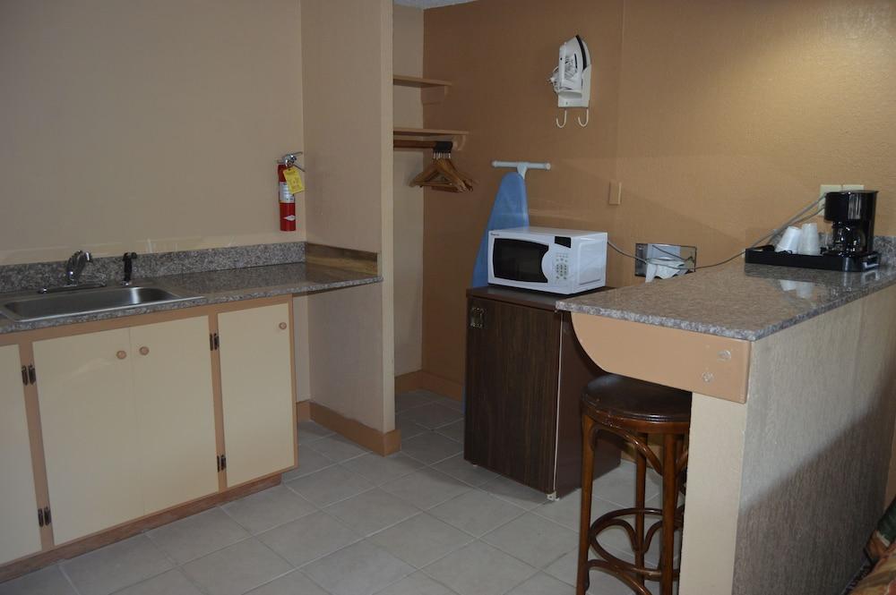 New World Inn photo 16