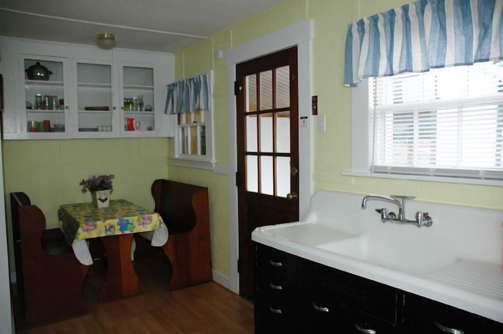 Channel Watefront Cottages photo 65
