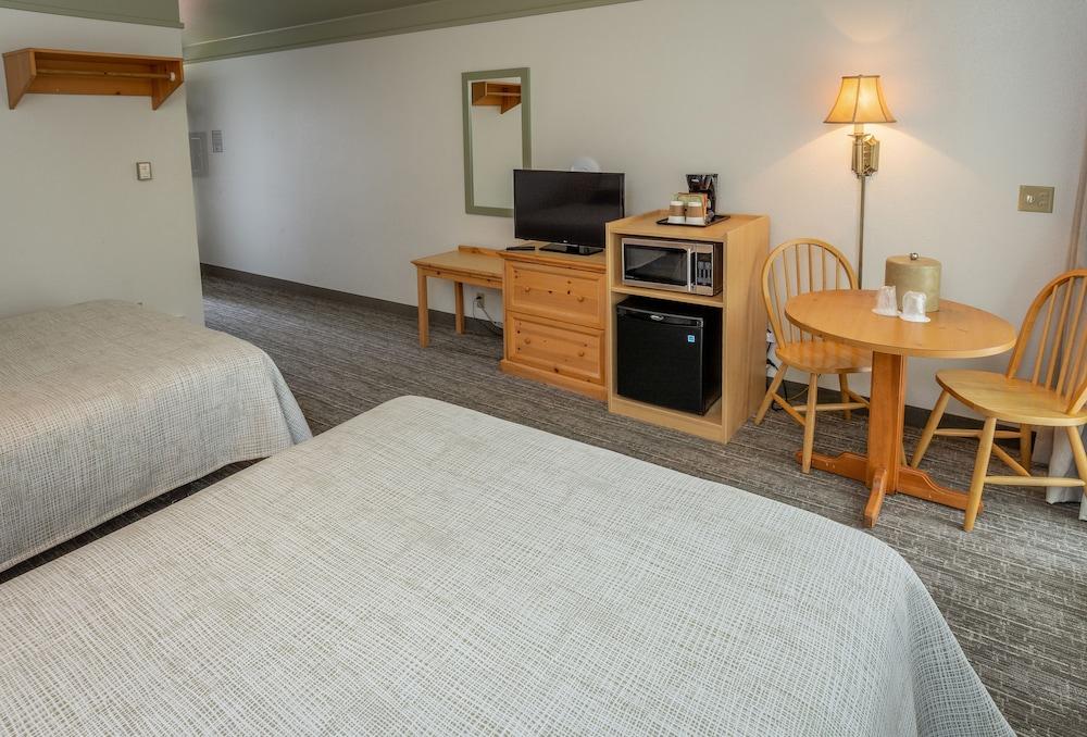 Rivers Edge Resort photo 7