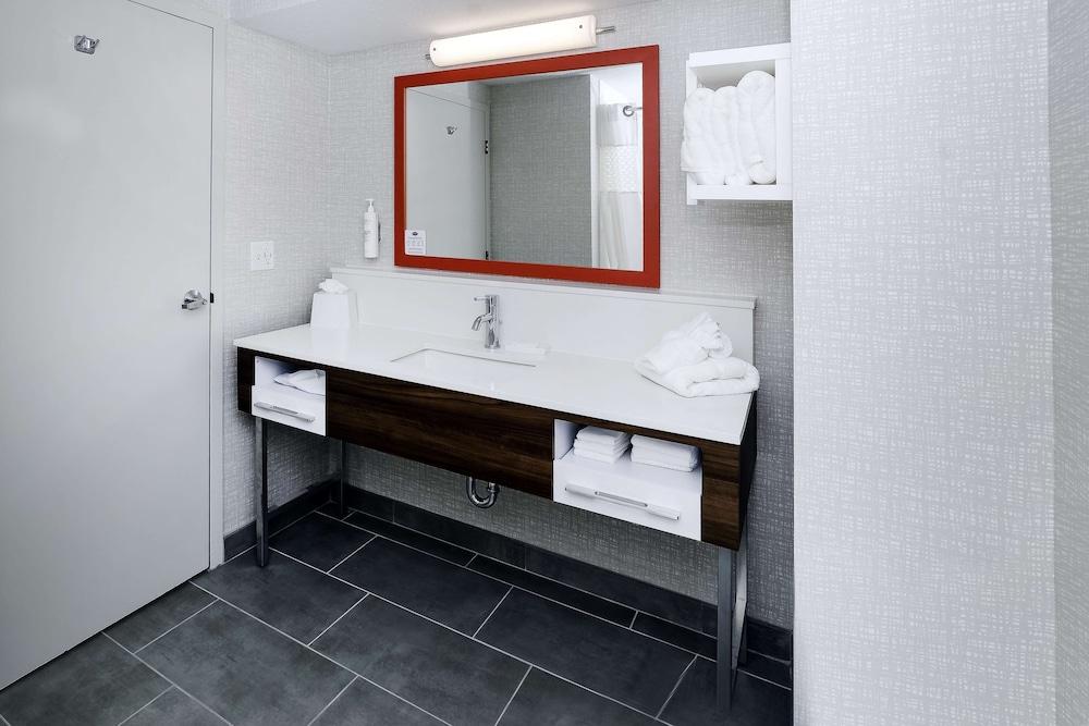 Holiday Inn Express & Suites Port Charlotte by IHG photo 55