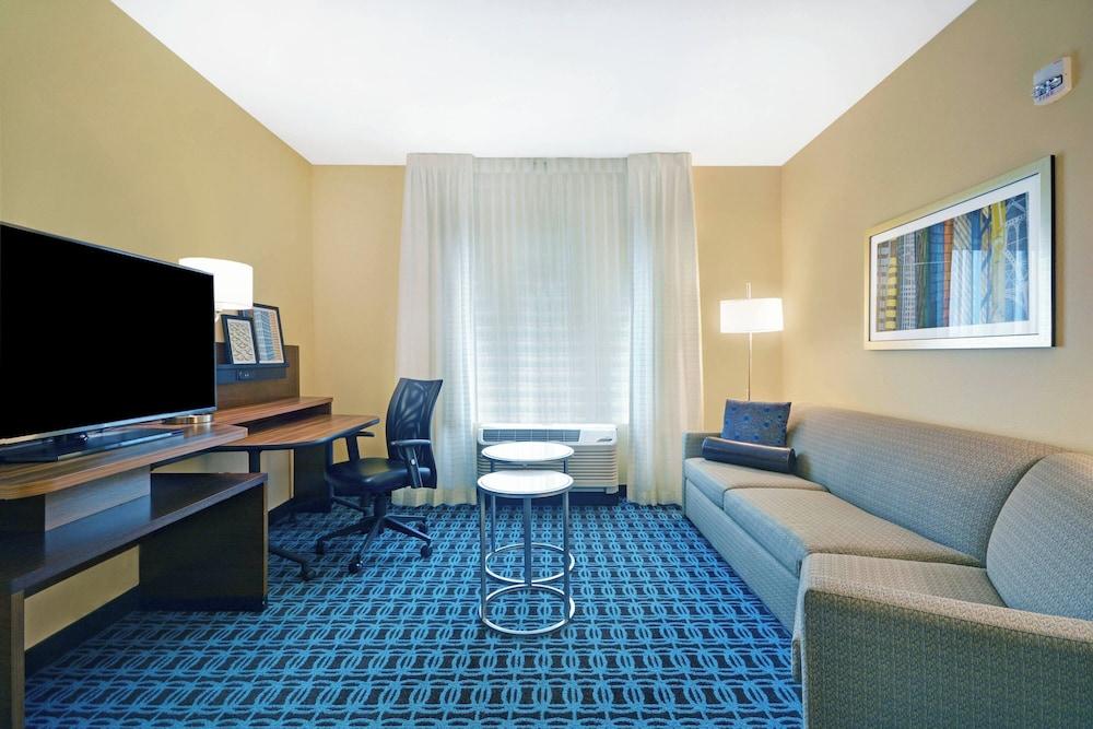 Fairfield Inn & Suites Savannah SW/Richmond Hill photo 19