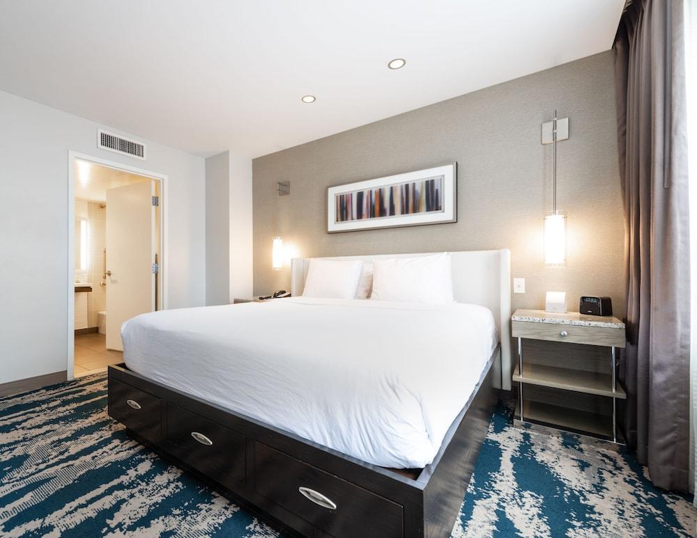 Hotel Felix River North/Magnificent Mile photo 74