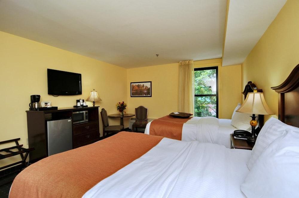 Main Street Inn photo 11
