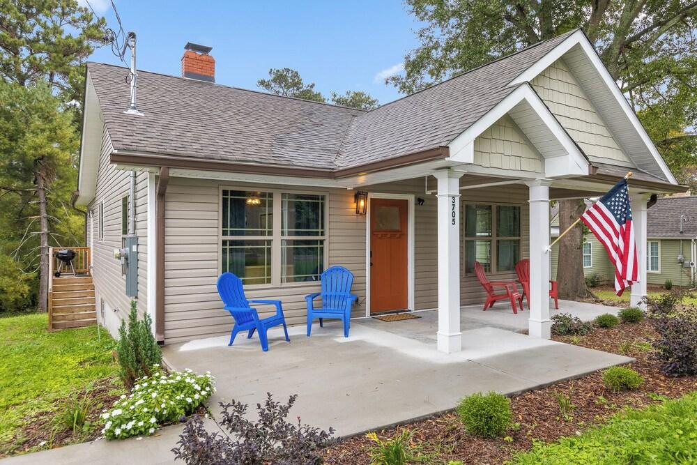 Trendy at Hoyt Two Homes photo 1