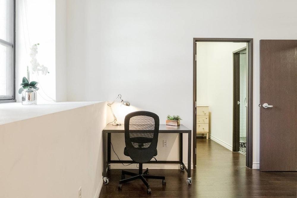 Abode Los Angeles - Downtown Historic Core photo 9