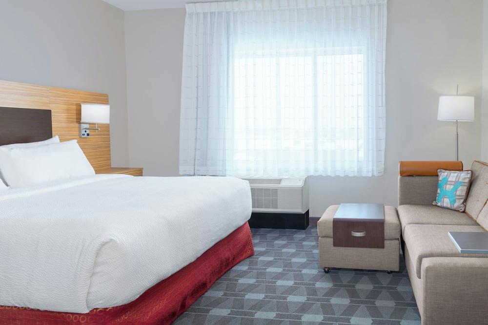 TownePlace Suites by Marriott Detroit Allen Park photo 15