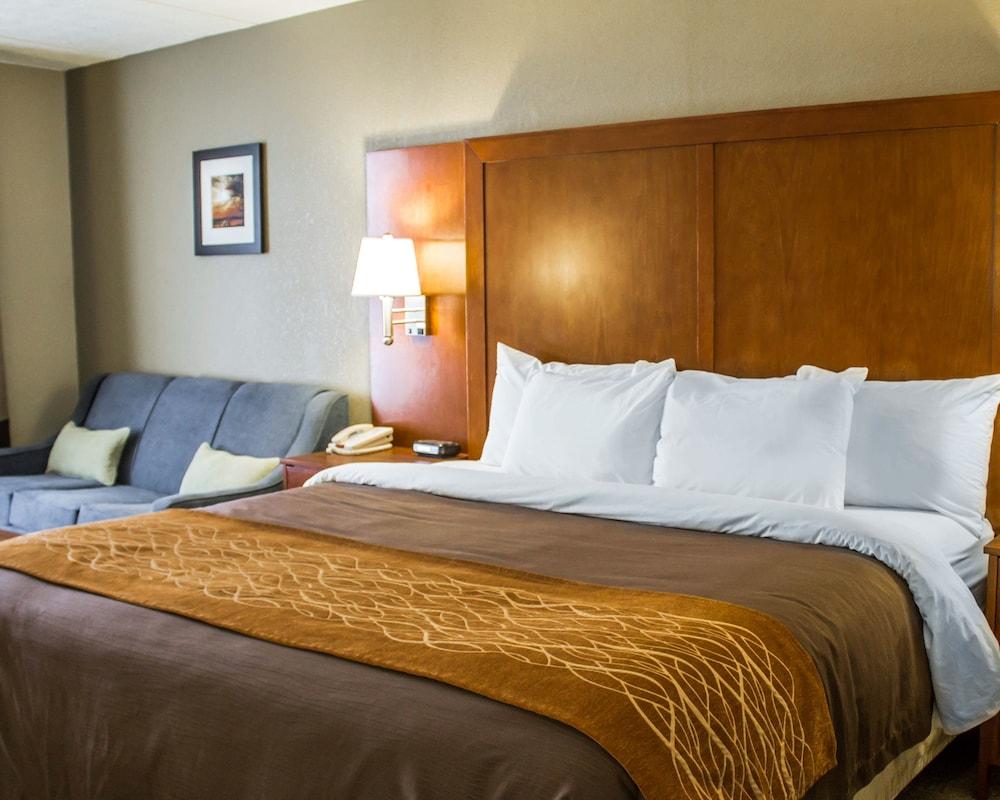 Comfort Inn Alliance photo 12