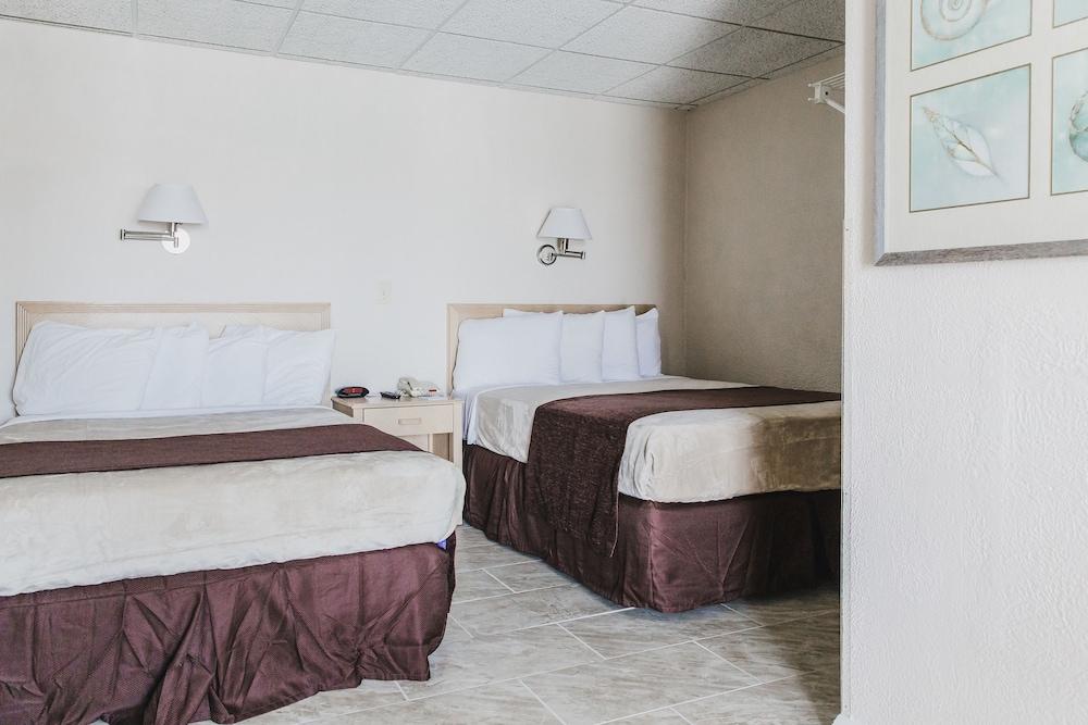 AA Heart of Wildwood Motels photo 8