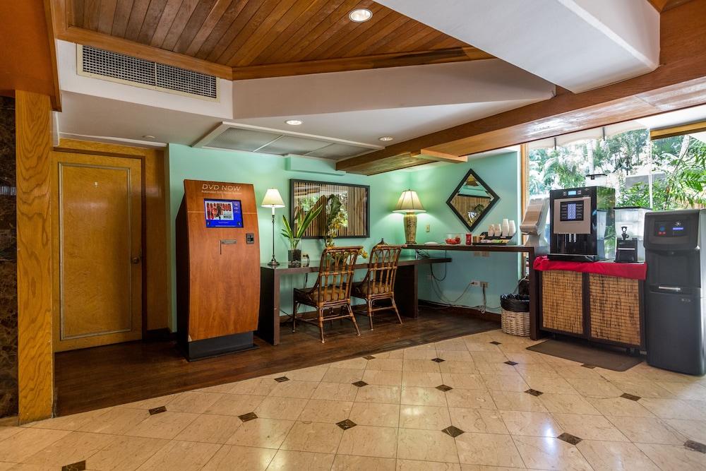Castle Bamboo Waikīkī Hotel photo 2