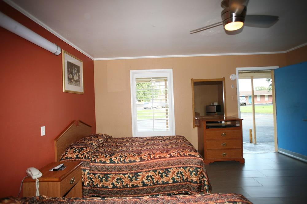 Royal Inn photo 5