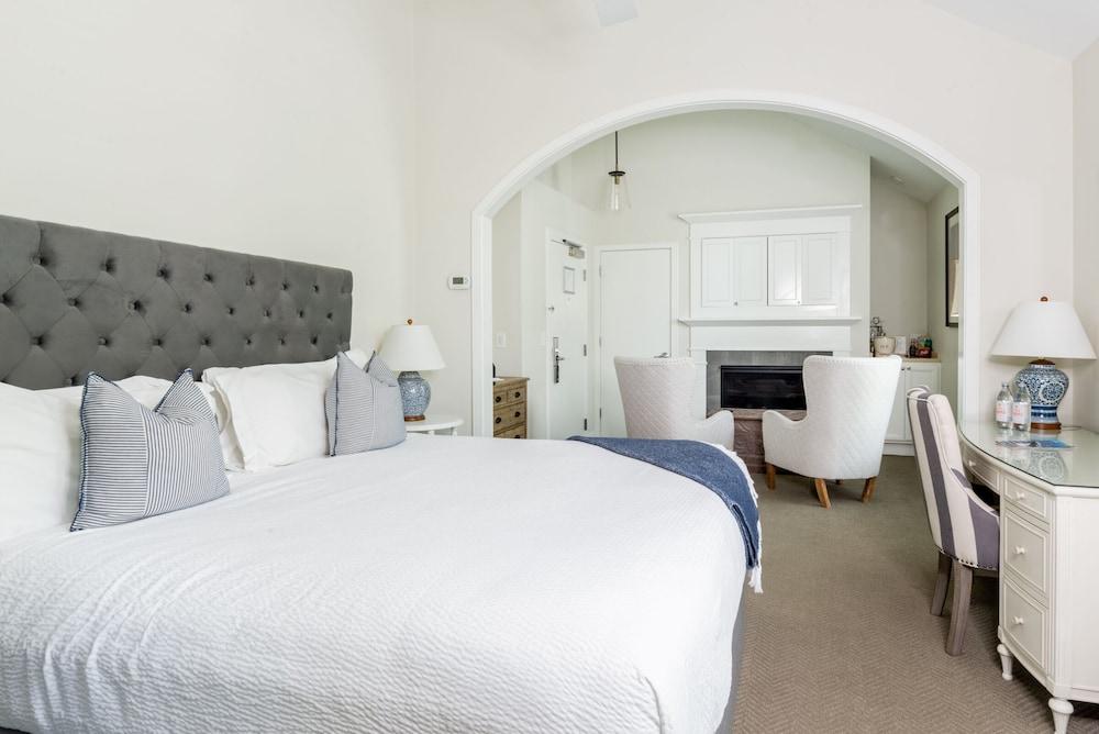 Briar Barn Inn photo 31