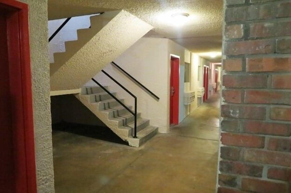 Affordable Hotel photo 15