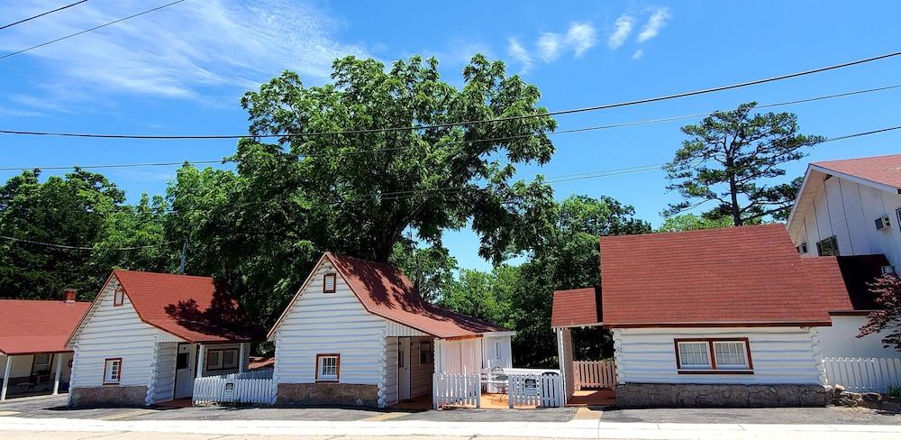 Log Cabin Inn photo 61