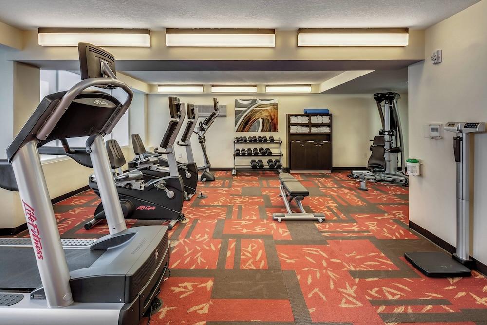 Courtyard by Marriott Jacksonville Beach Oceanfront photo 24